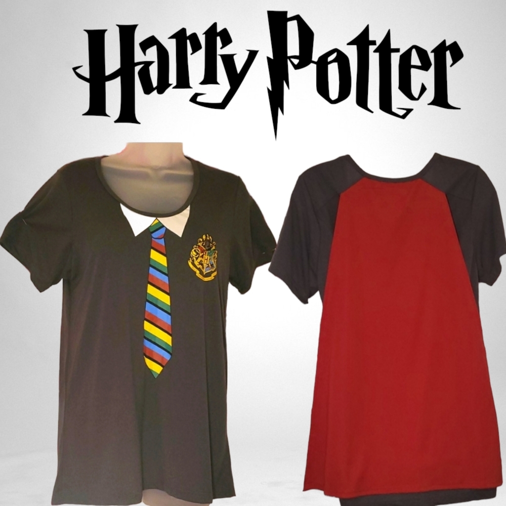 Harry Potter T-Shirt w/Red Cape